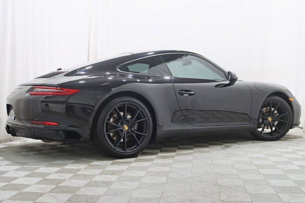 Used 2019 Porsche 911 Carrera RWD image 8