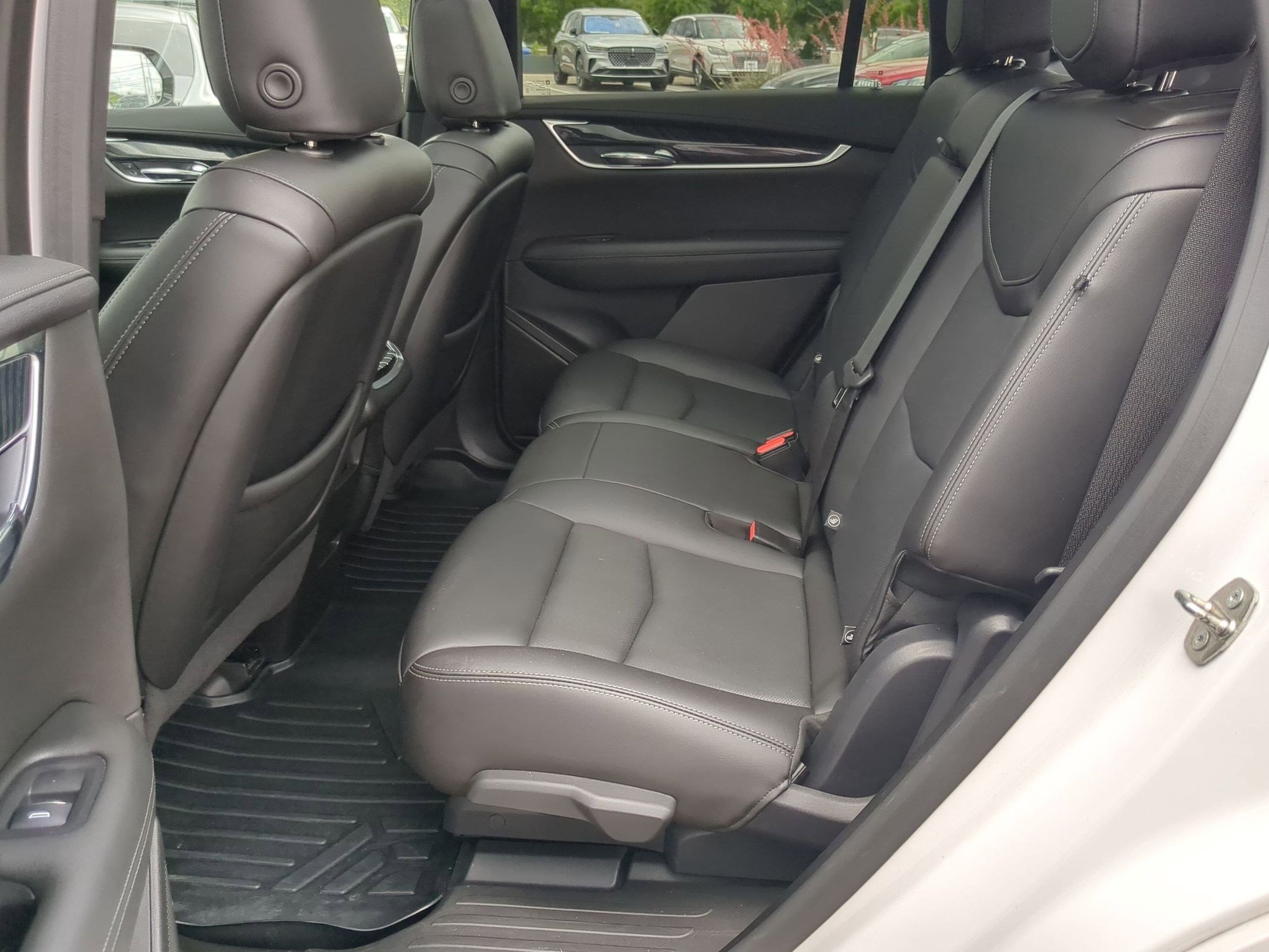 Used 2021 Cadillac XT6 Premium Luxury image 21