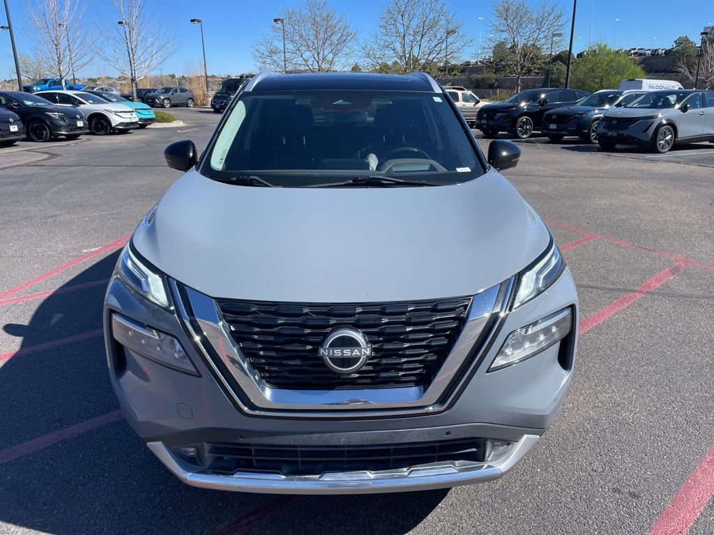 Used 2022 Nissan Rogue Platinum w/ Head-Up Display Package image 2