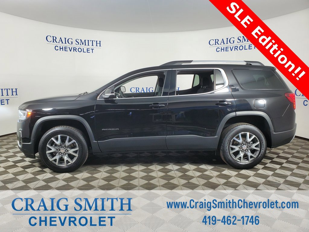 Used 2022 GMC Acadia SLE w/ Driver Convenience Package image 2