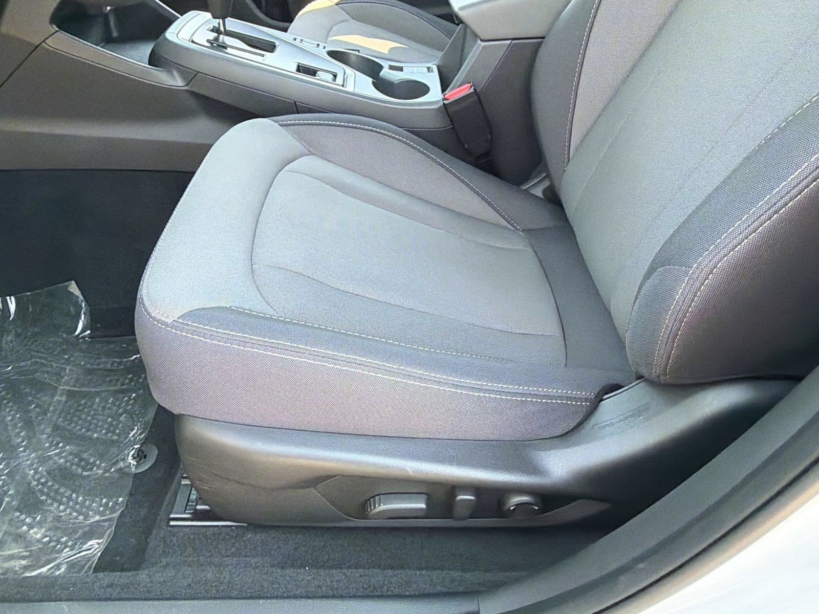 Certified 2025 Subaru Crosstrek 2.5i Premium AWD/4WD image 14