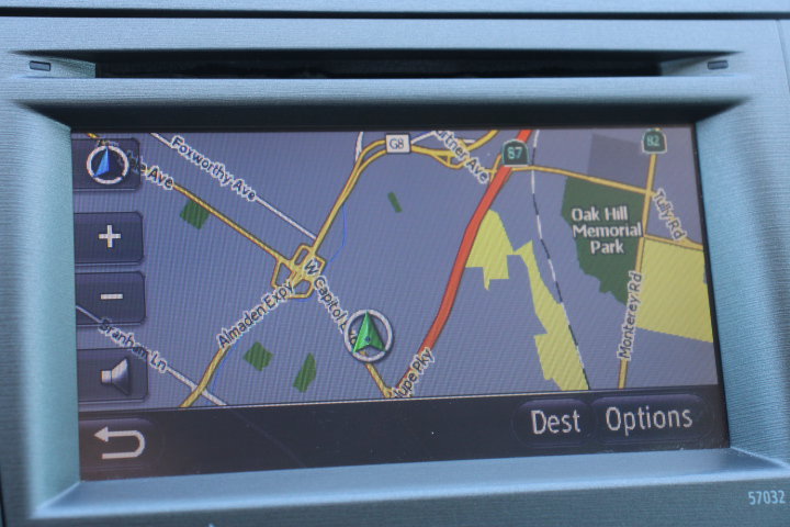 Used 2015 Toyota Prius Three w/ Solar Roof Package FWD image 25