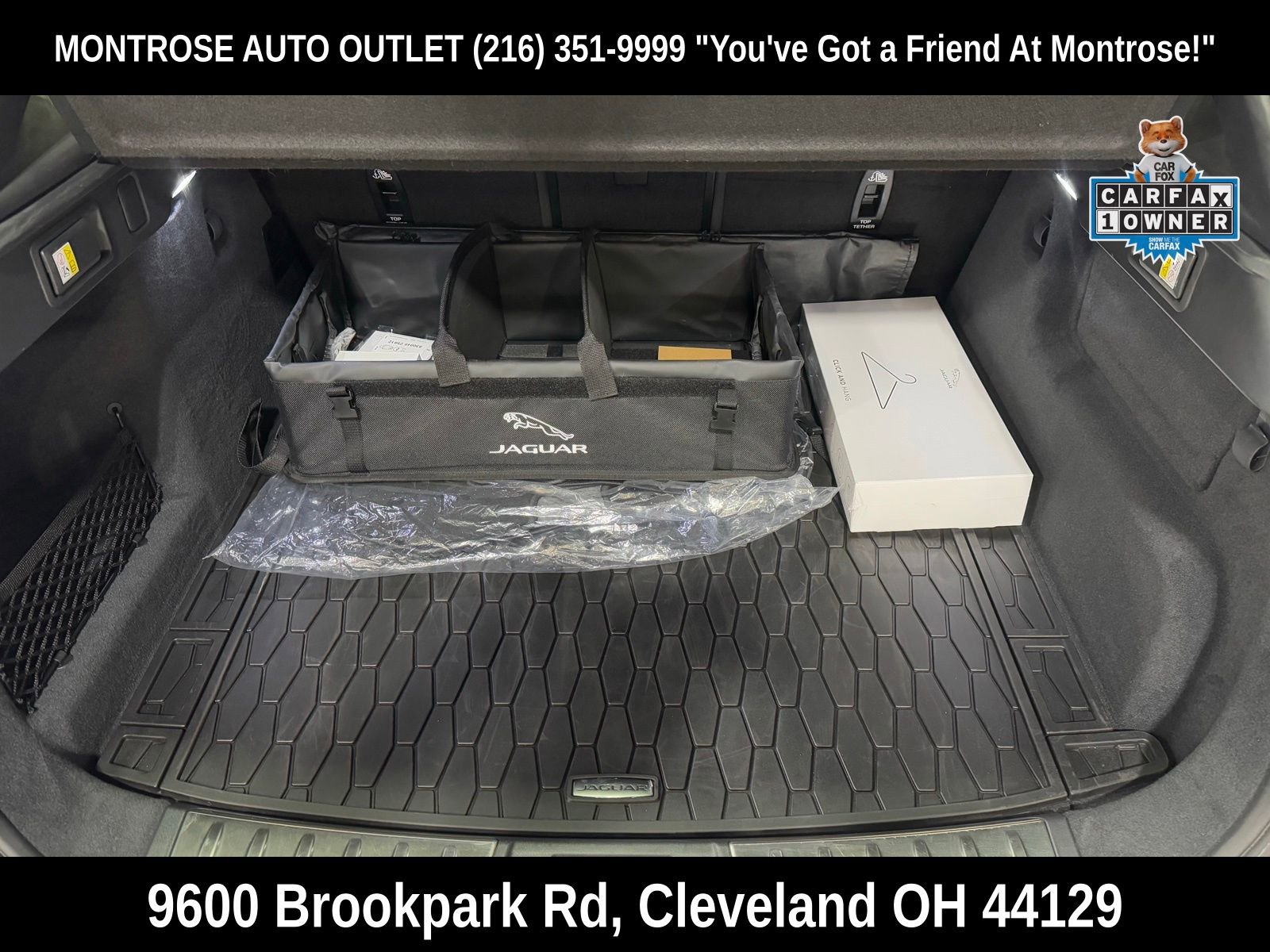 Used 2025 Jaguar F-PACE R-Dynamic S image 41