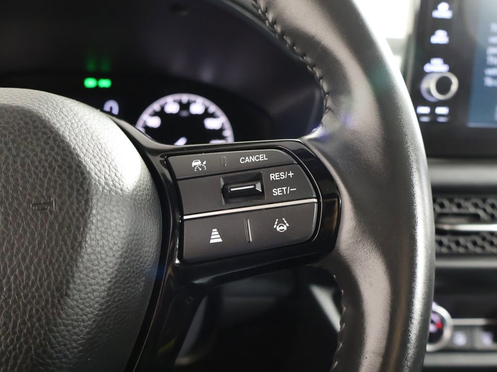 Used 2024 Honda HR-V EX-L image 42