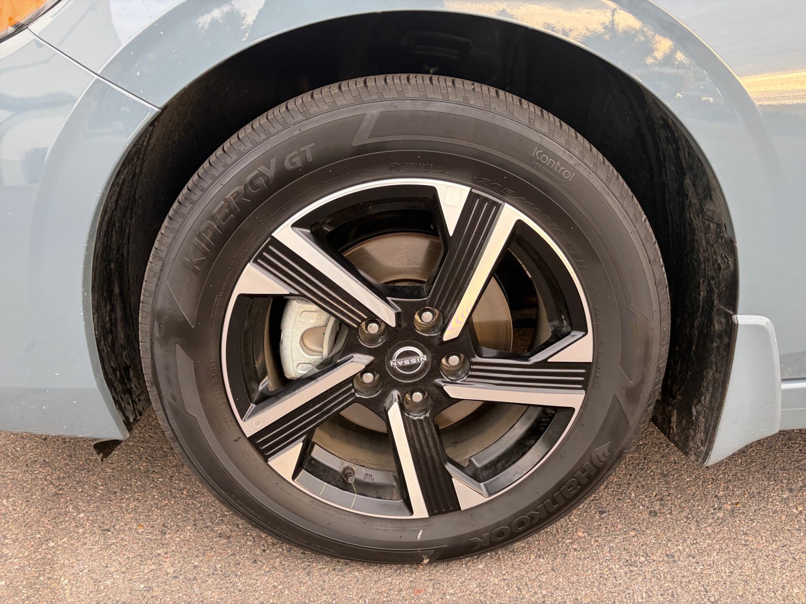Used 2025 Nissan Sentra SV w/ All-Weather Package FWD image 10