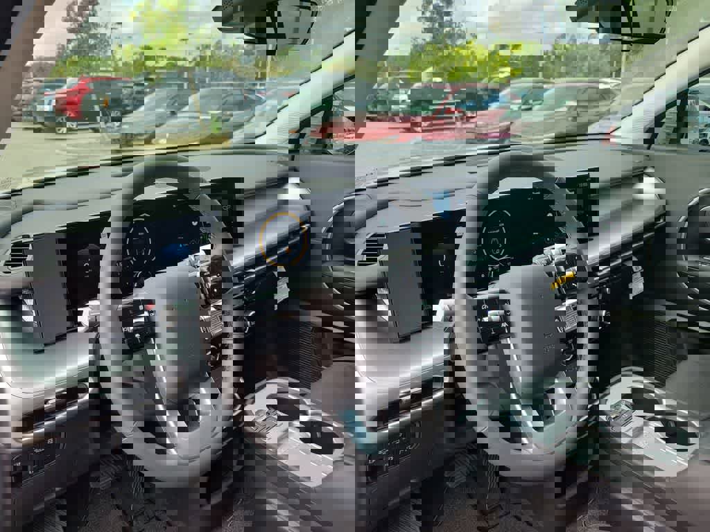 New 2026 Hyundai Ioniq 9 SE image 14