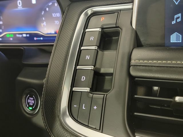 Used 2023 Chevrolet Tahoe Premier AWD/4WD image 29