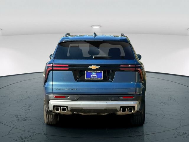 Used 2026 Chevrolet Traverse LT w/ Driver Confidence Package AWD/4WD image 5