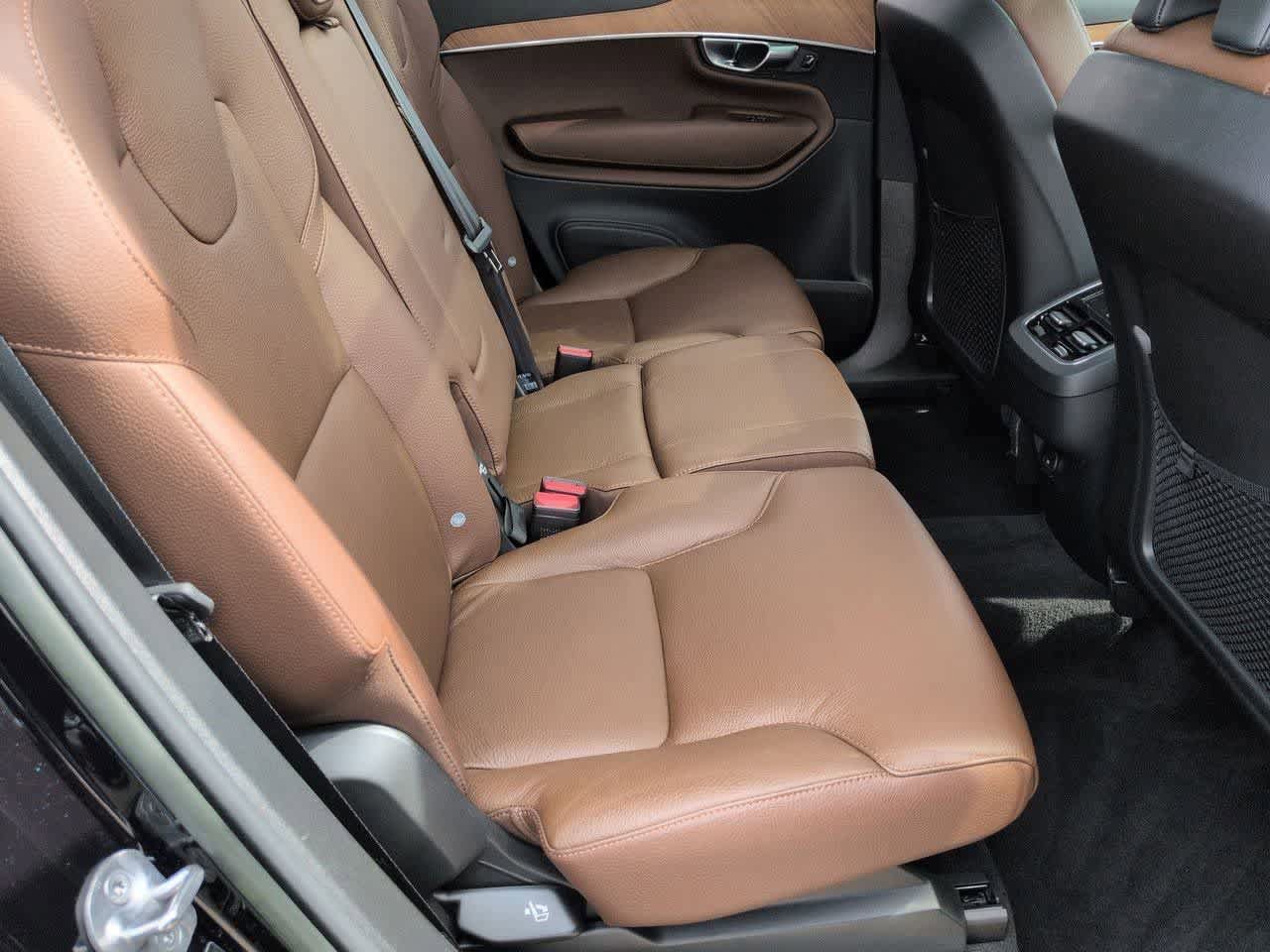 Used 2023 Volvo XC90 B6 Plus w/ Protection Package Premier AWD/4WD image 21