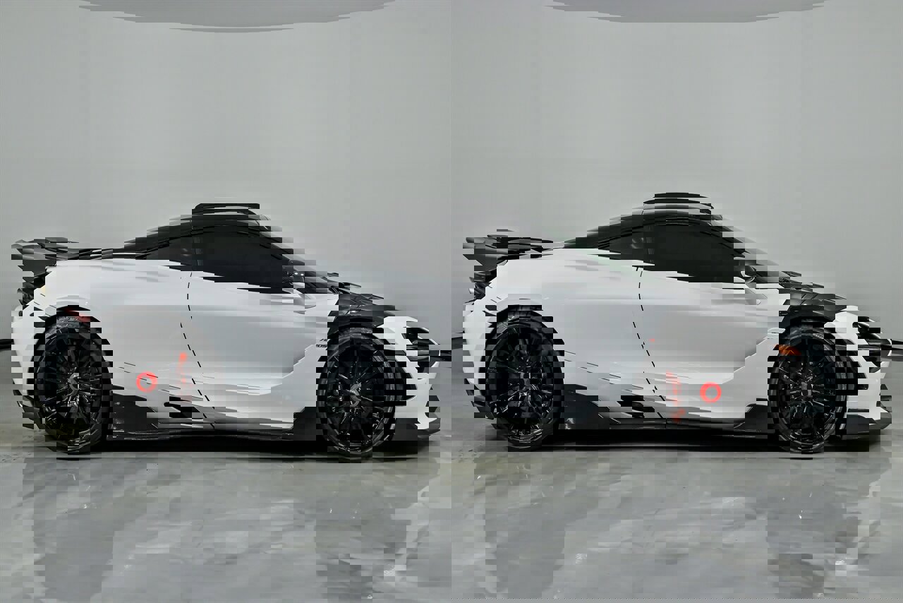 Used 2018 McLaren 720S Performance image 16