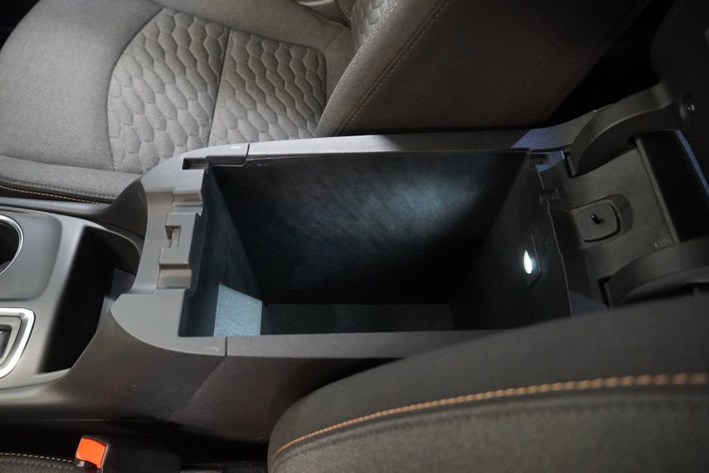 Used 2021 Chevrolet Equinox LT FWD image 26