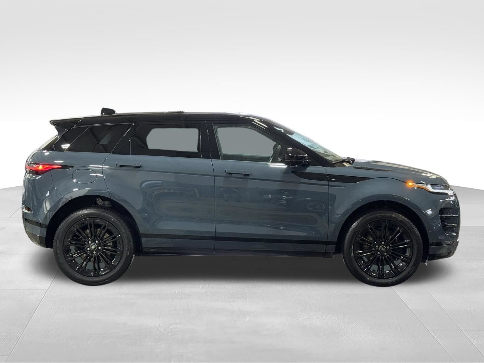 New 2026 Land Rover Range Rover Evoque Dynamic SE AWD/4WD image 7
