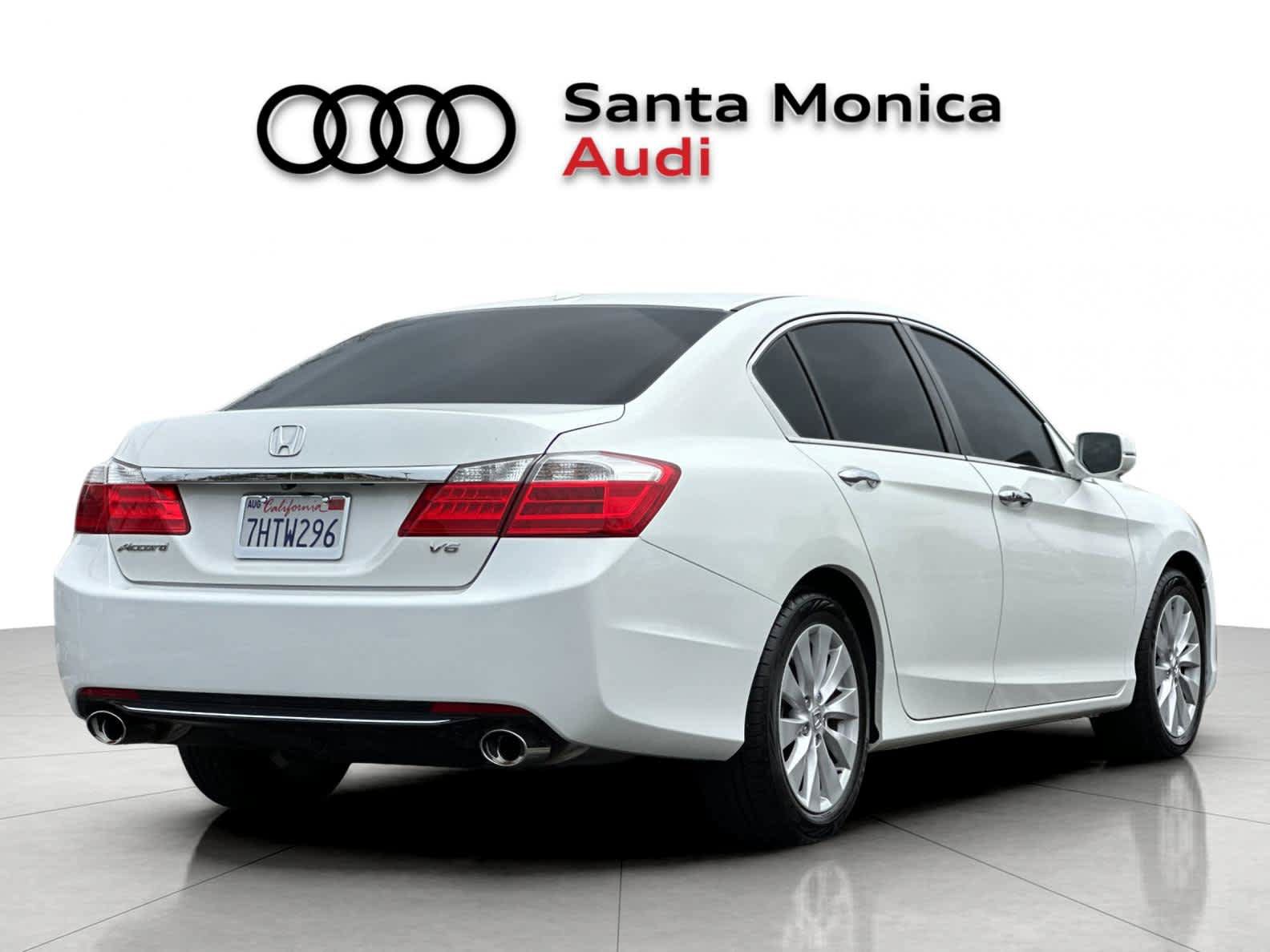 Used 2015 Honda Accord EX-L image 2