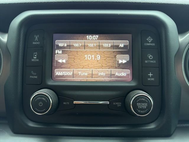 Used 2021 Jeep Gladiator Sport image 20