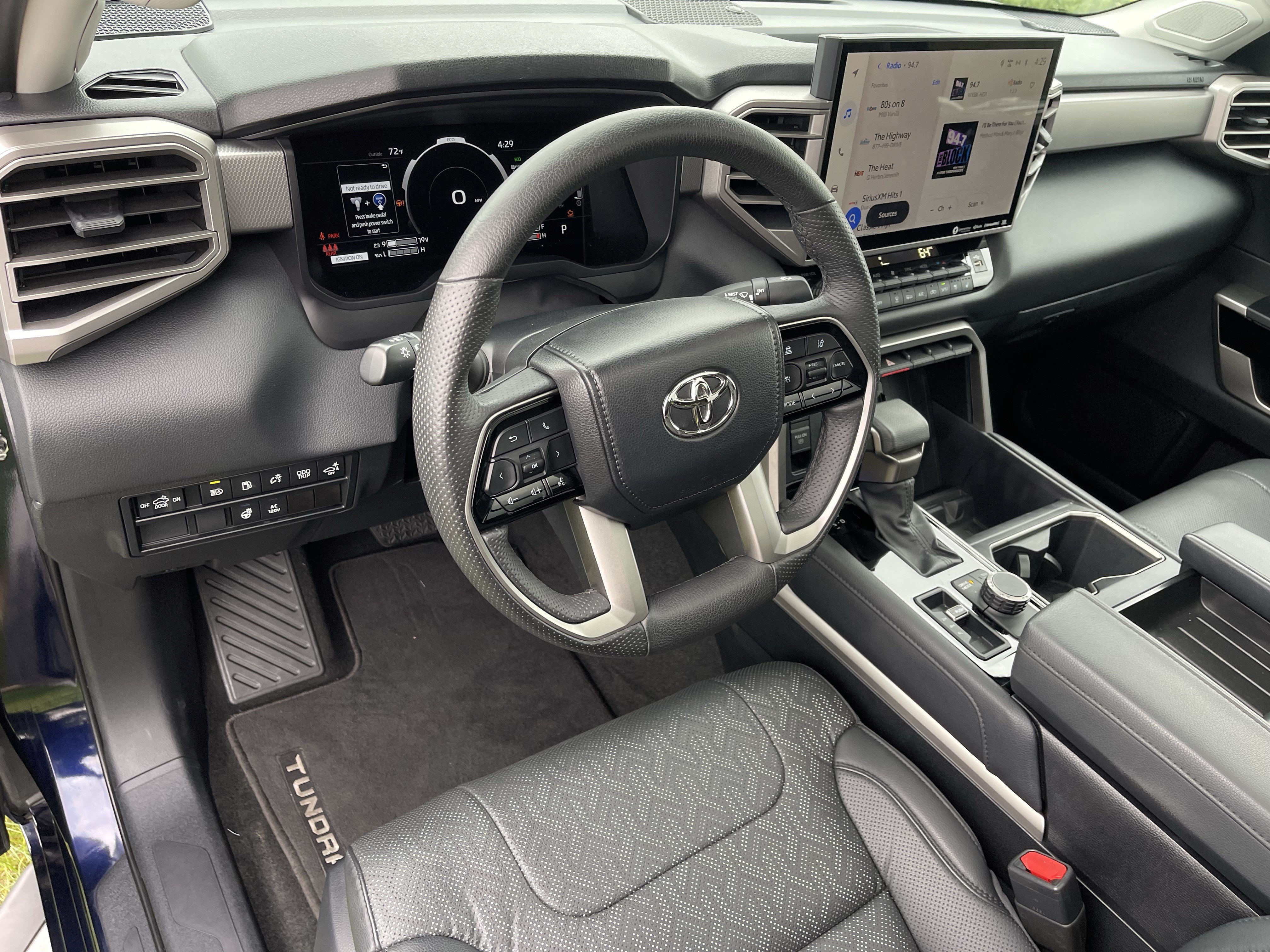 Used 2023 Toyota Tundra Limited AWD/4WD image 10