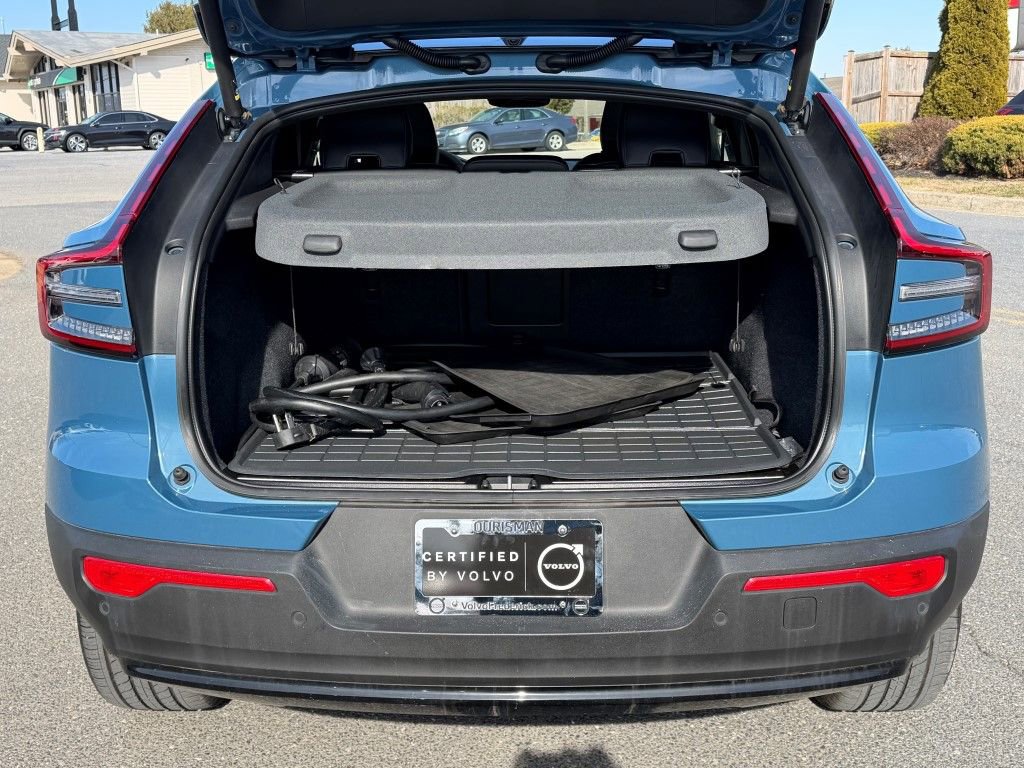 Certified 2023 Volvo C40 P8 Recharge Plus w/ Protection Package Premier image 17