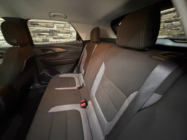 Used 2022 Chevrolet TrailBlazer LT w/ Driver Confidence Package FWD image 28