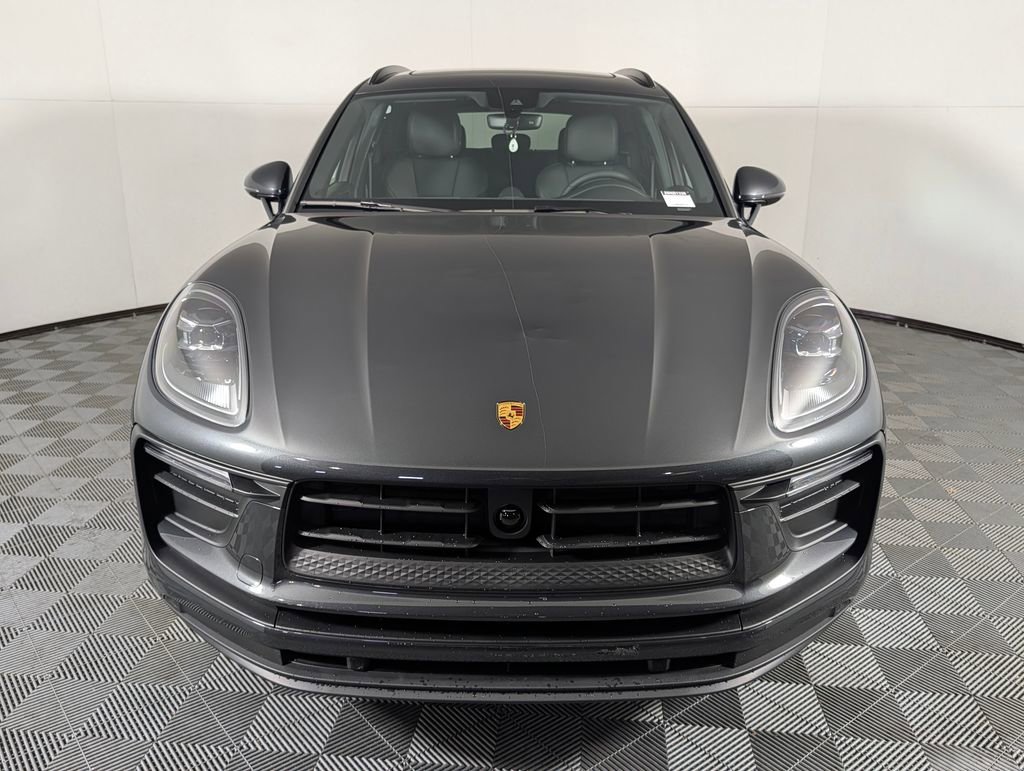 New 2026 Porsche Macan image 10