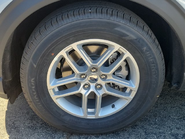 New 2026 Ford Explorer Active w/ Active Comfort Package RWD image 6