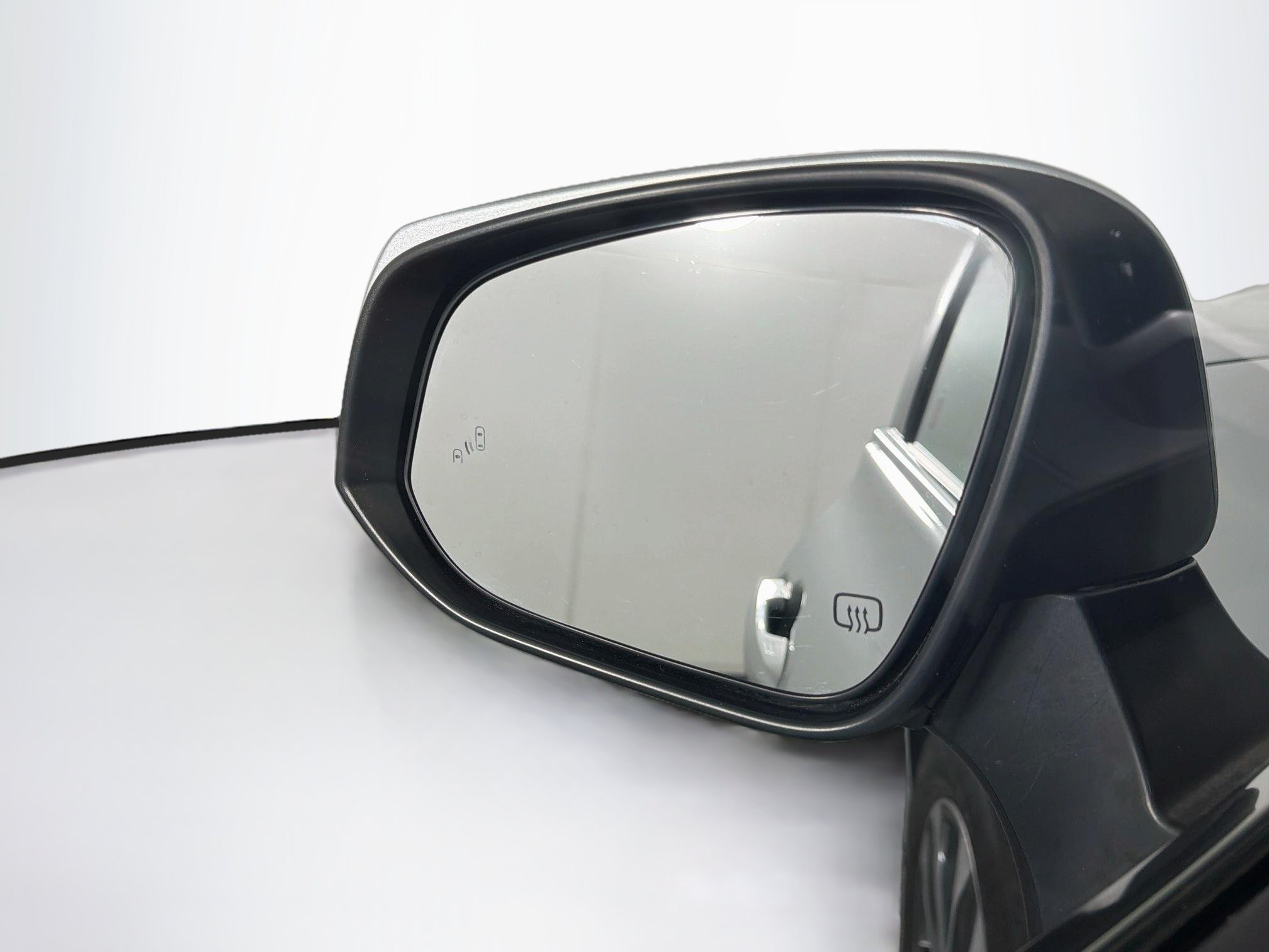 Used 2021 Toyota Highlander XLE FWD image 16