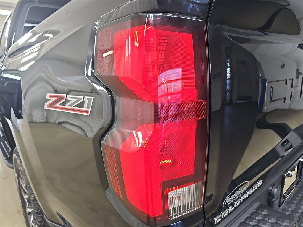 Certified 2023 Chevrolet Colorado Z71 w/ Z71 Convenience Package 2 image 37