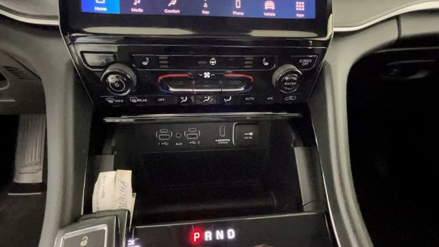 Used 2023 Jeep Grand Cherokee 4WD 4xe image 26