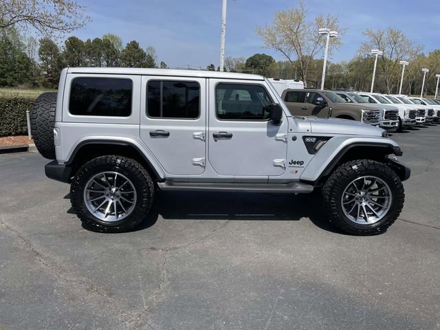 Used 2024 Jeep Wrangler Sport S image 34