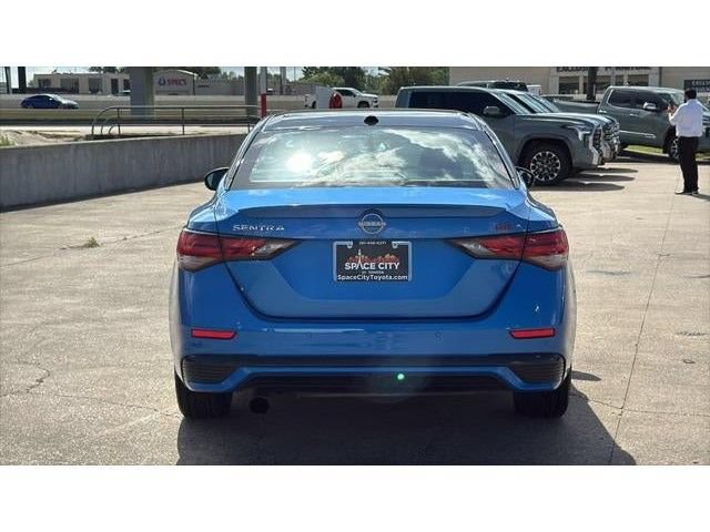 Used 2025 Nissan Sentra SR FWD image 5