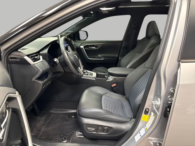 Used 2022 Toyota RAV4 XSE image 9