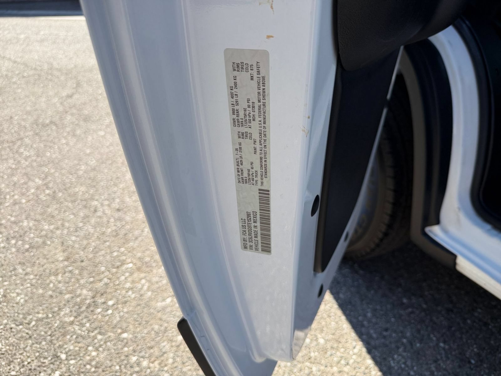 Used 2026 RAM ProMaster 2500 w/ Convenience Group FWD image 26