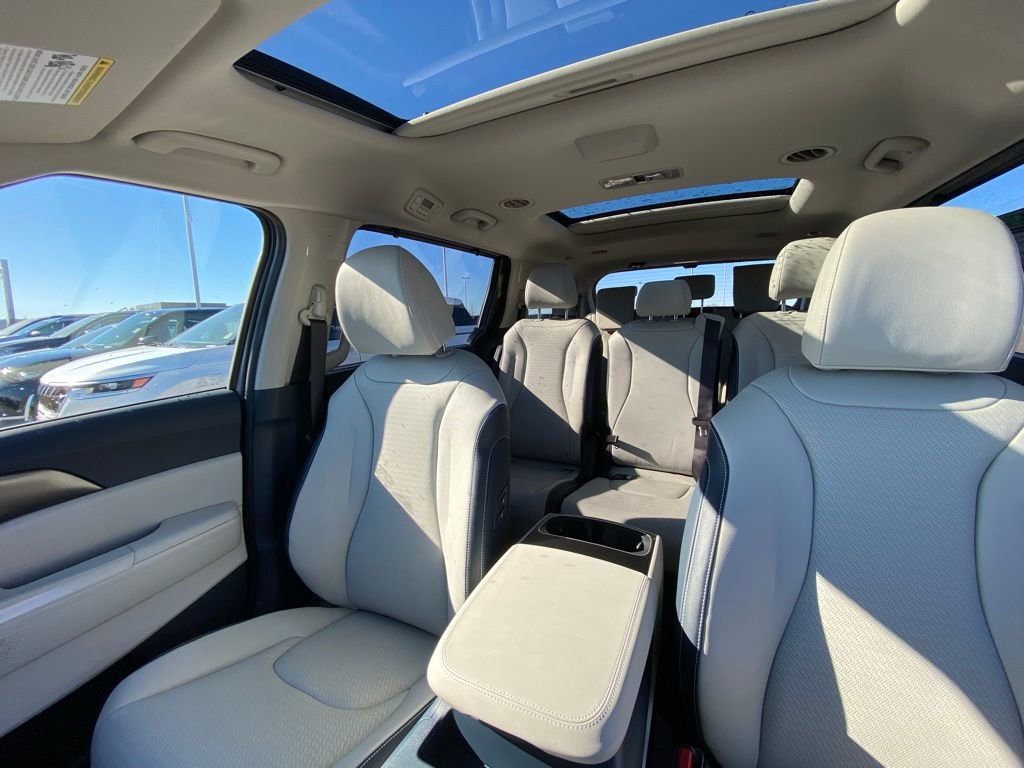 New 2026 Kia Carnival SX Prestige image 24