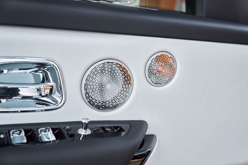 Used 2026 Rolls-Royce Cullinan AWD/4WD image 40