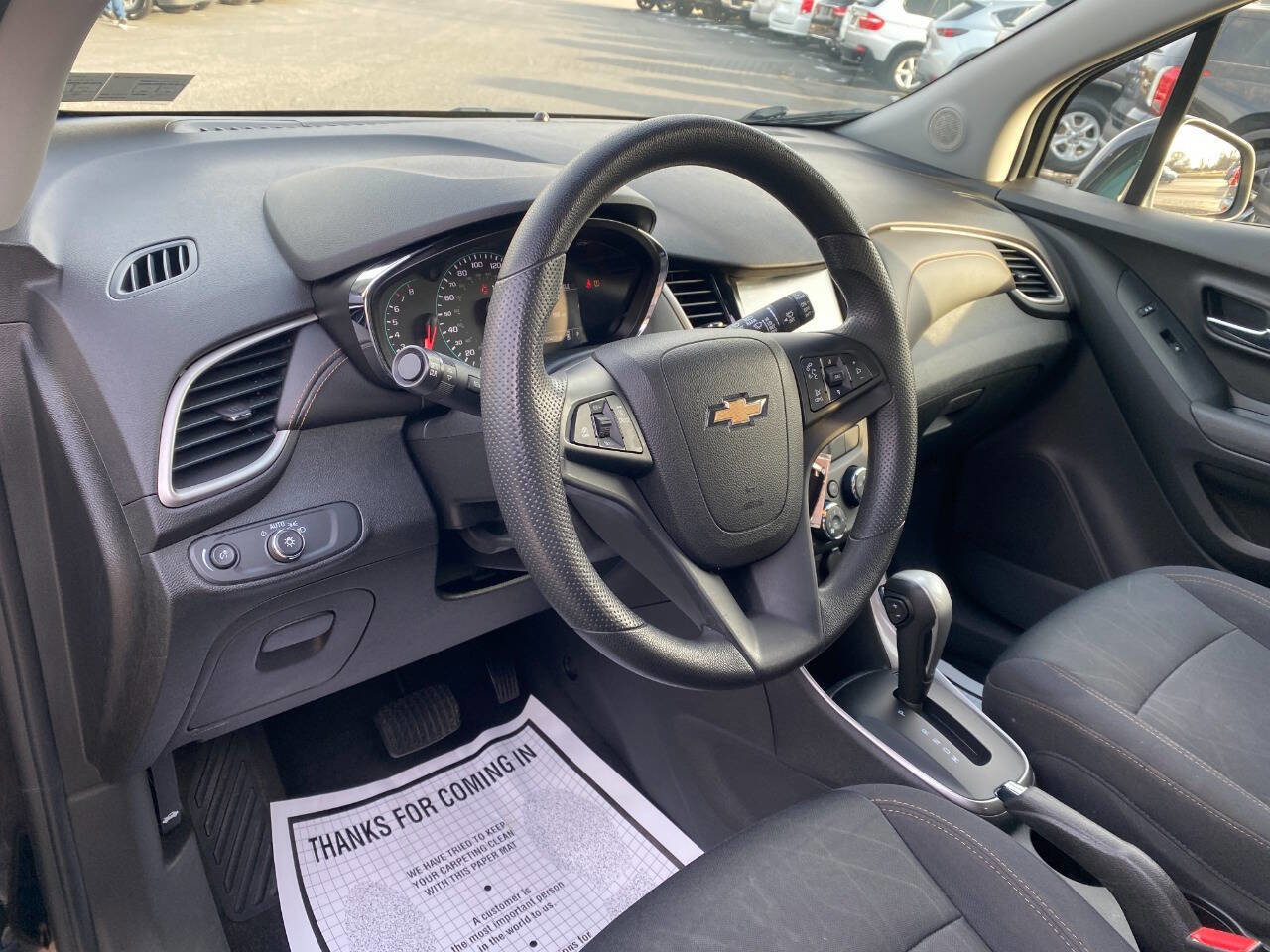 Used 2017 Chevrolet Trax LT image 10