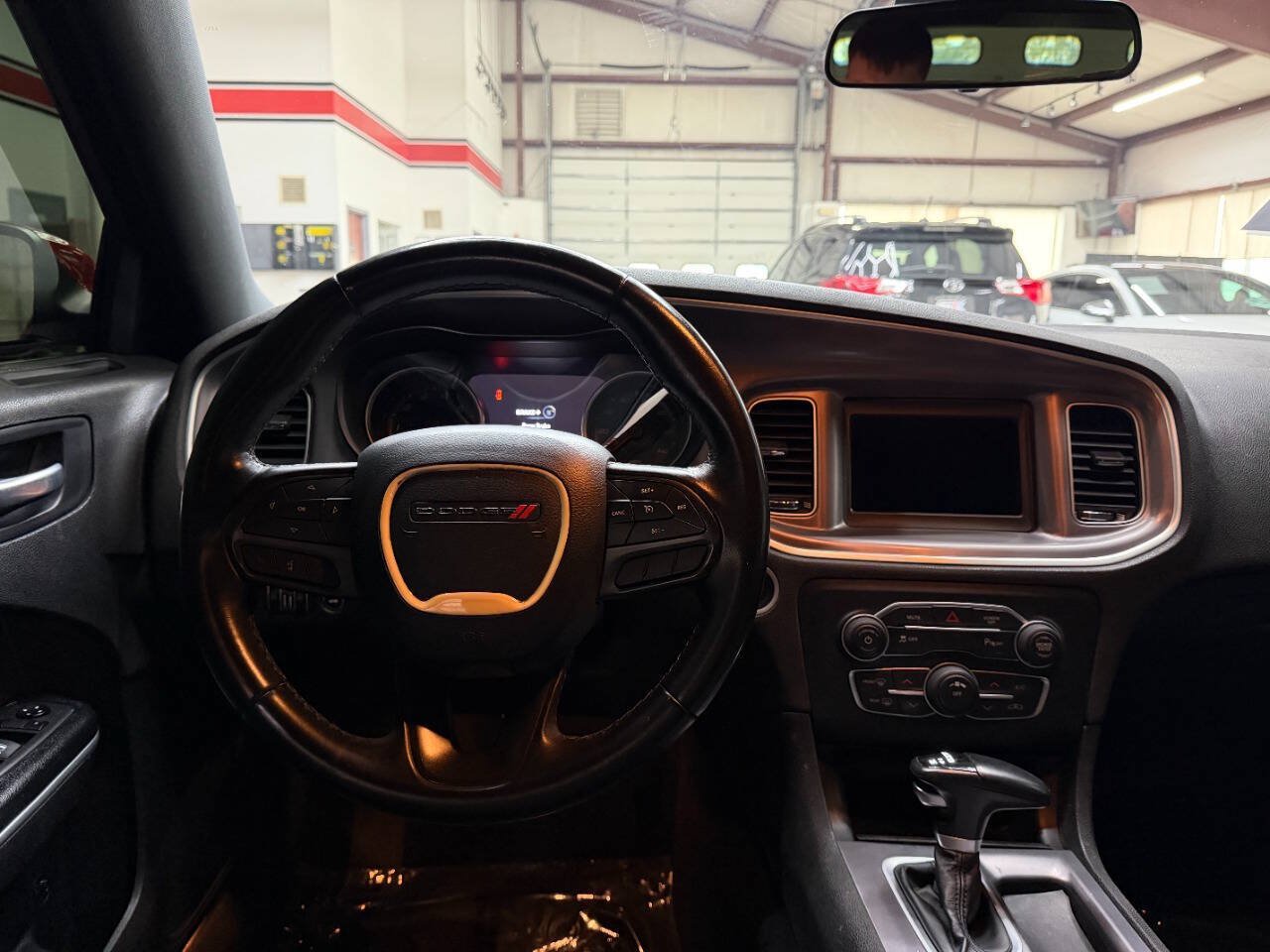 Used 2022 Dodge Charger SXT RWD image 21
