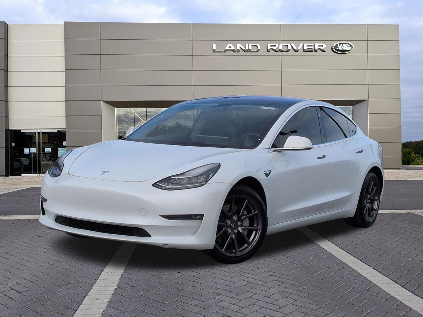 Used 2018 Tesla Model 3 Long Range image 1