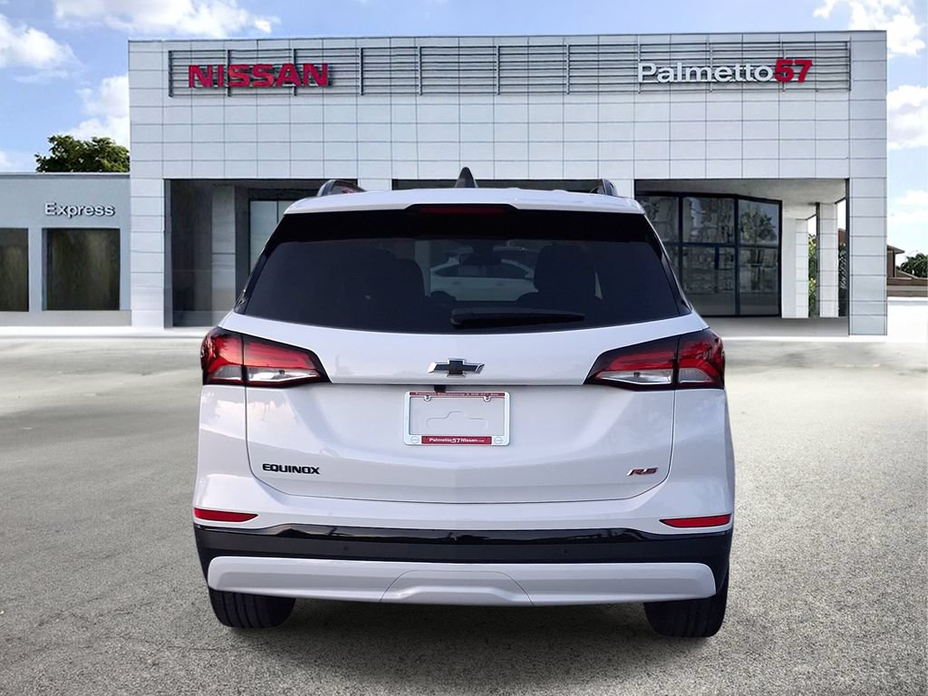 Used 2024 Chevrolet Equinox RS FWD image 5
