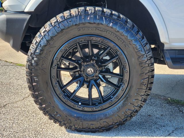 Used 2025 Ford Bronco Outer Banks AWD/4WD image 10