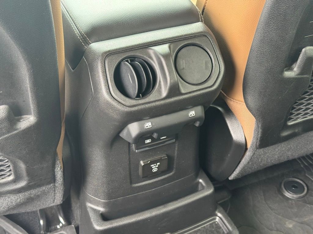 Used 2022 Jeep Wrangler Unlimited Rubicon w/ LED Lighting Group image 15