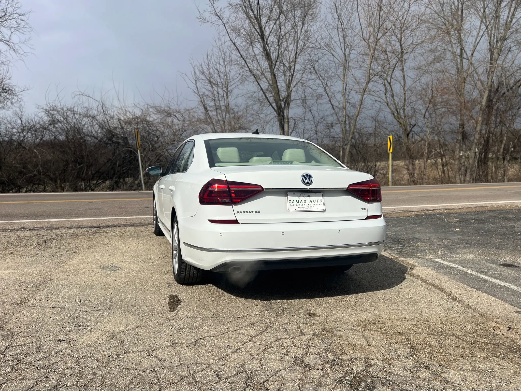 Used 2017 Volkswagen Passat 1.8T SE image 12