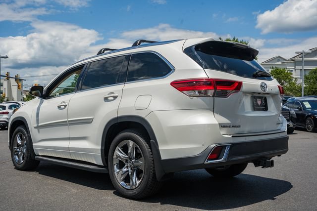 Used 2019 Toyota Highlander Limited Platinum AWD/4WD image 5