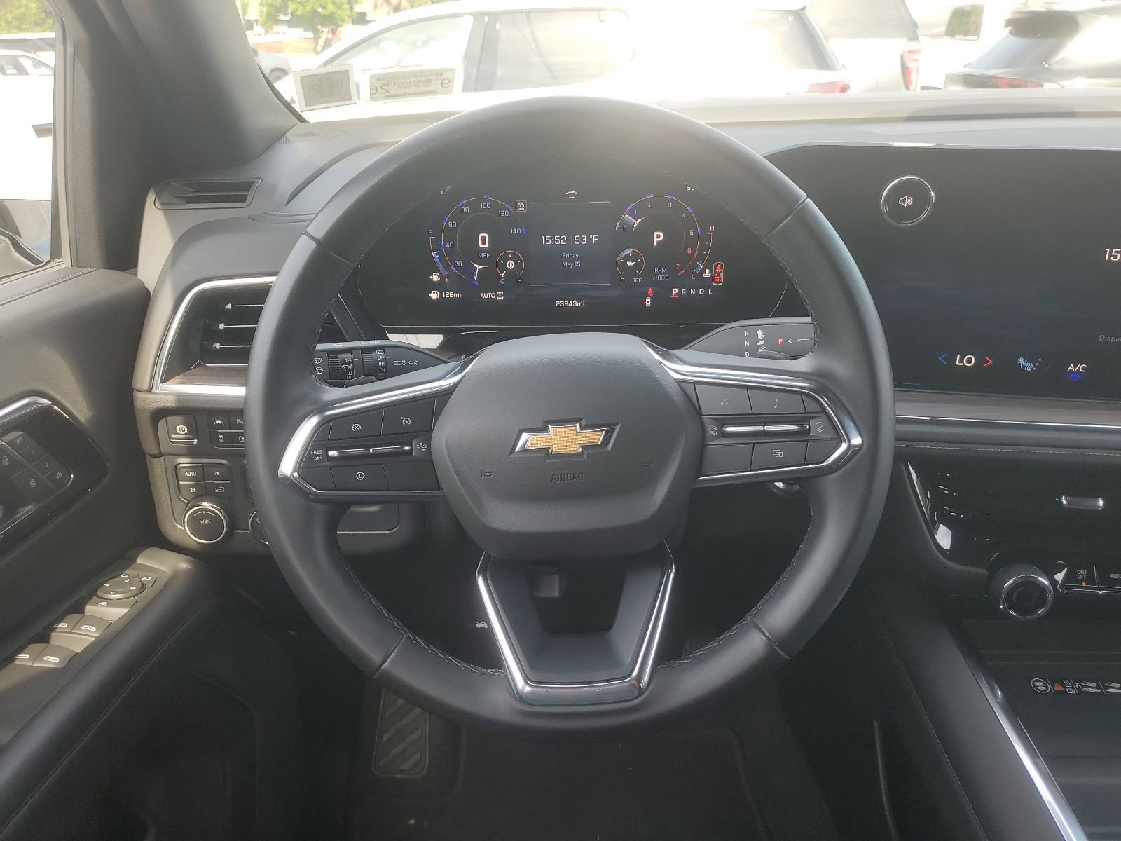 Used 2025 Chevrolet Tahoe LT AWD/4WD image 13