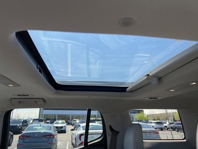 Used 2018 GMC Acadia SLT image 39