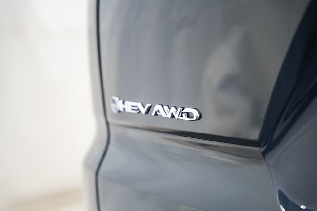 New 2026 Toyota Crown Signia XLE image 8