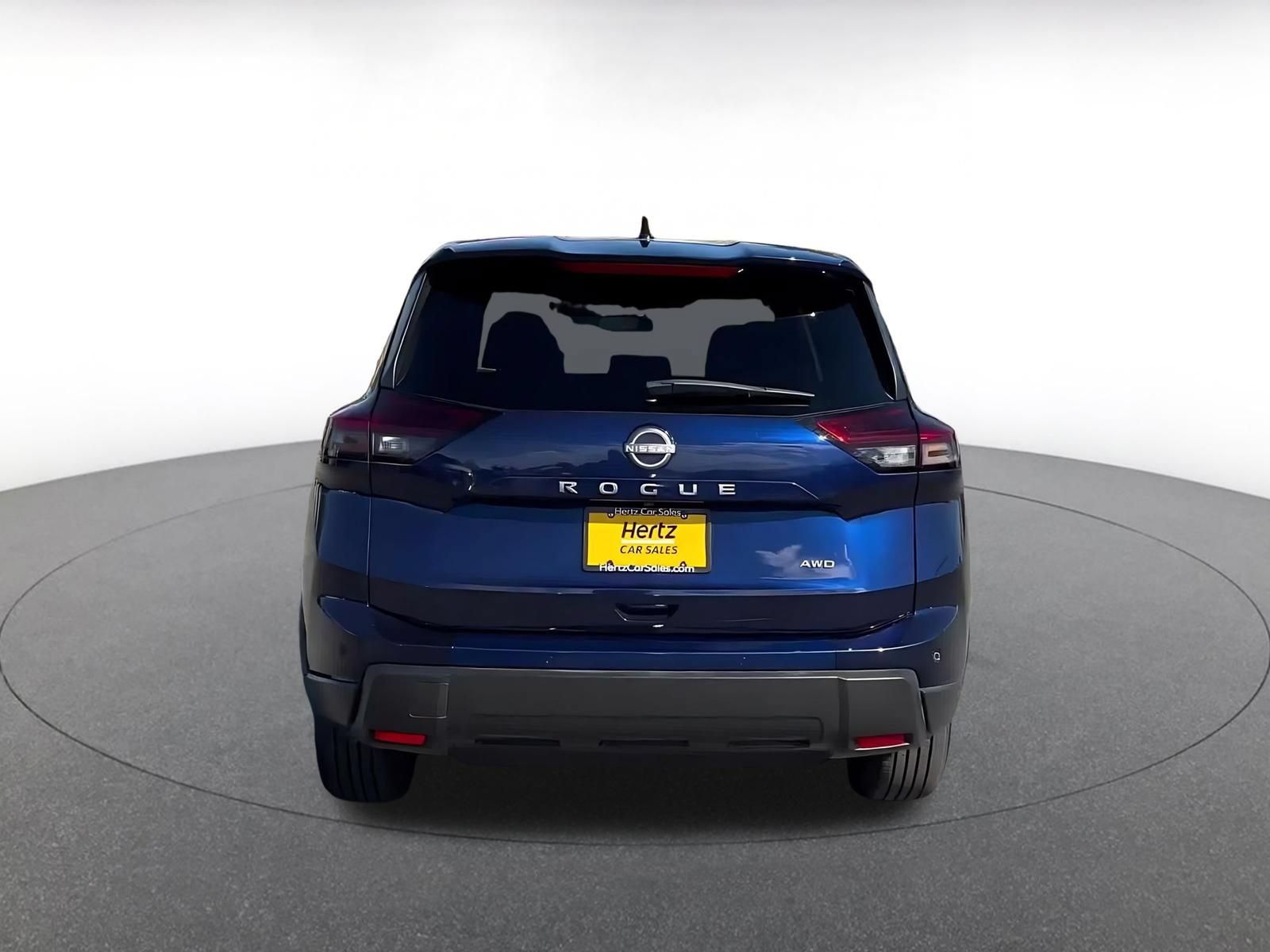Used 2025 Nissan Rogue SV AWD/4WD image 12