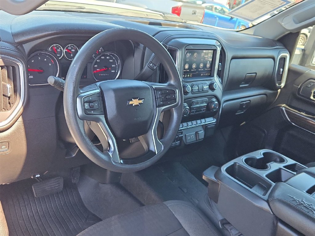 Certified 2022 Chevrolet Silverado 2500 LT AWD/4WD image 2