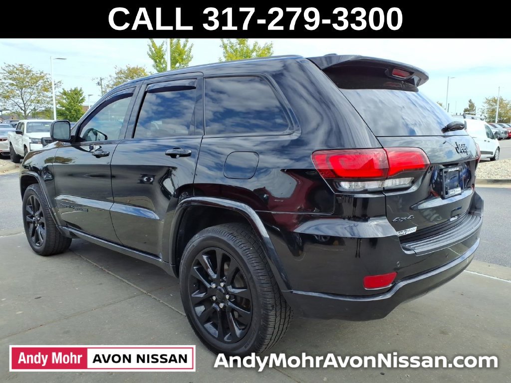 Used 2019 Jeep Grand Cherokee Altitude AWD/4WD image 6
