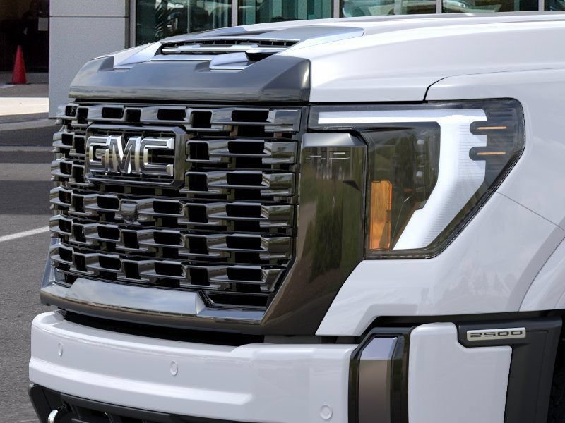 New 2026 GMC Sierra 2500 Denali Ultimate w/ LPO, Black Badging Package AWD/4WD image 13
