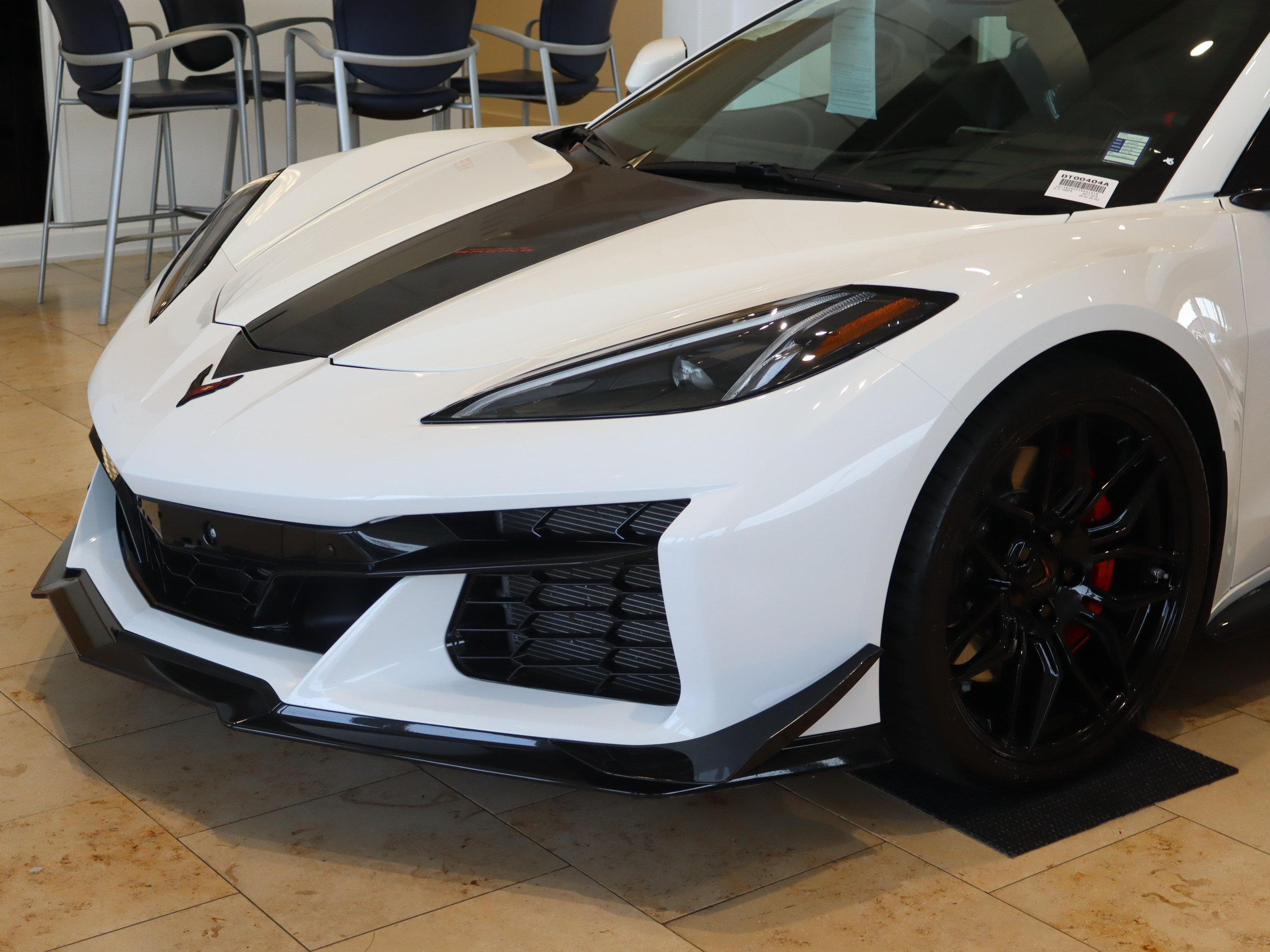 Used 2026 Chevrolet Corvette Z06 RWD image 6