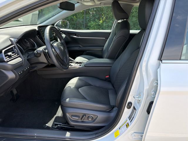 Used 2023 Toyota Camry XSE w/ Cold Weather Package FWD image 11