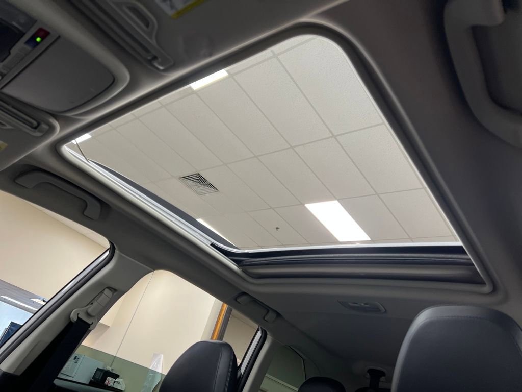 Used 2023 Subaru Forester Limited AWD/4WD image 24